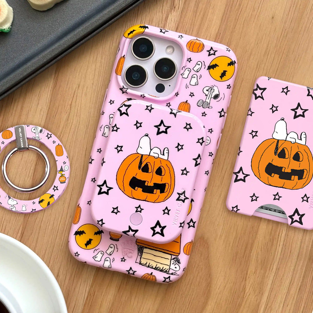 Snoopy Pink Pumpkin Portable MagSafe Charger Power Pack